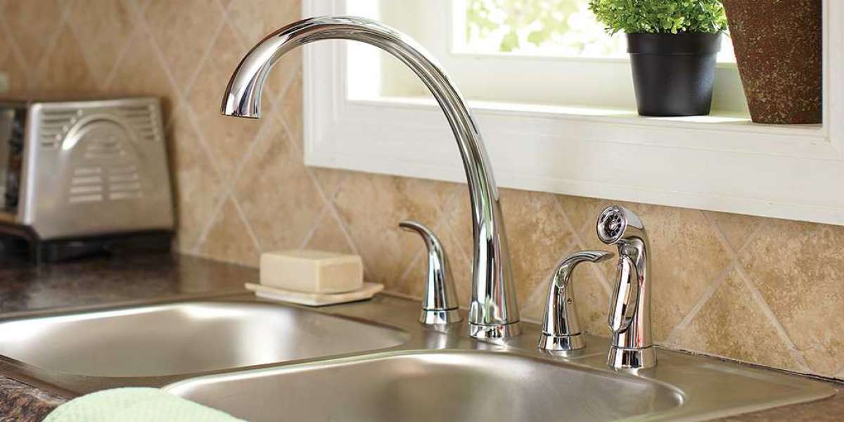 What Are the Parts of a Kitchen Faucet?