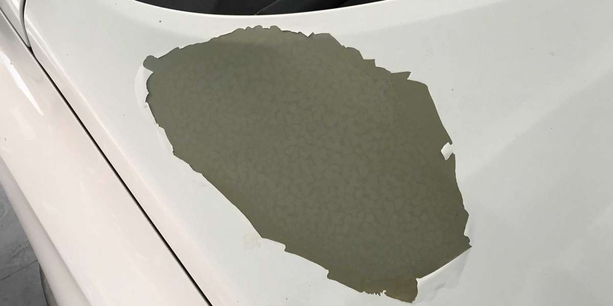 What causes paint to peel on a car