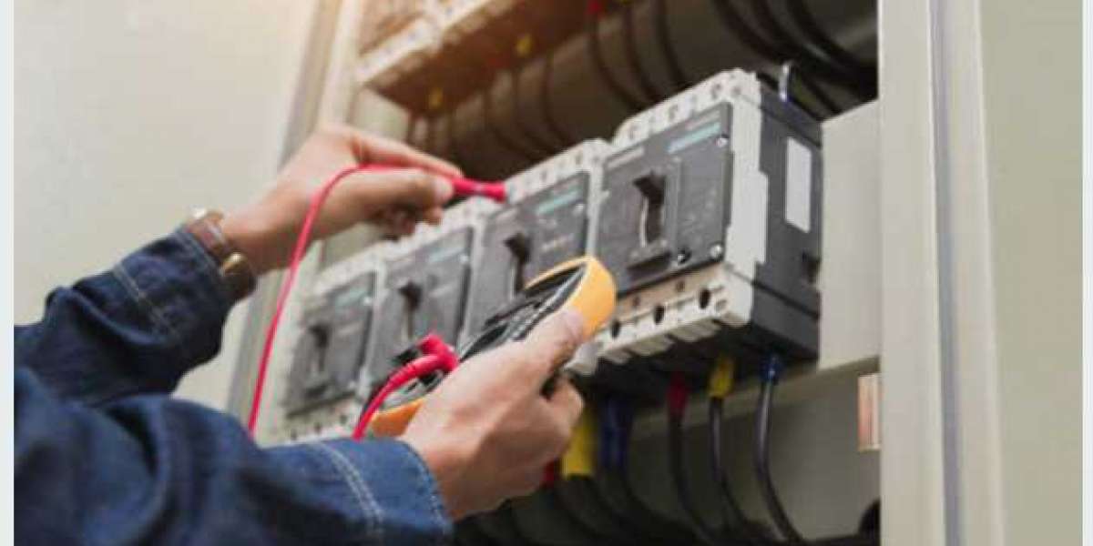 What is the benefit of online Electrician Troubleshooting Emergency Service?
