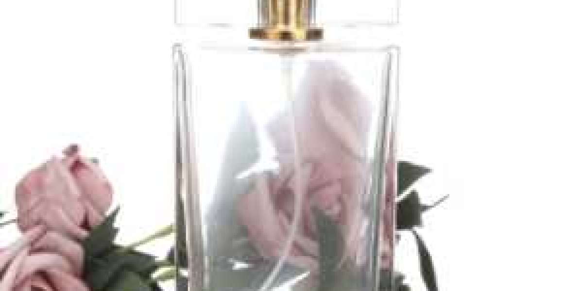 Square Perfume Bottle with Sarin Cap: A Perfect Blend of Style and Safety