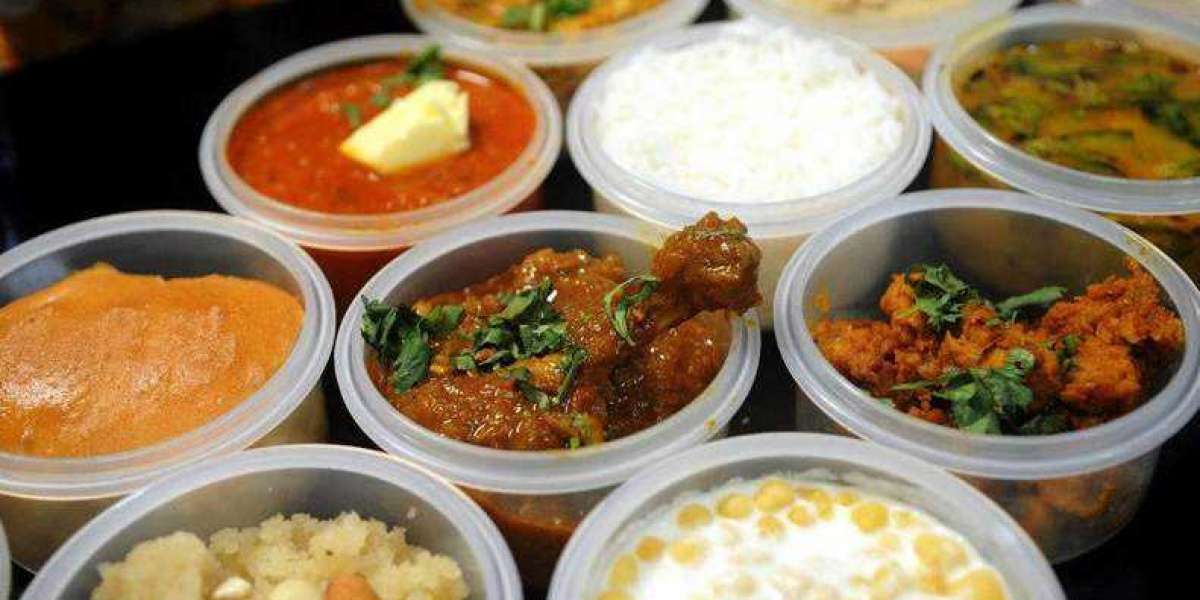 Home Food Delivery for Busy Parents: Simplifying Mealtime Hassles