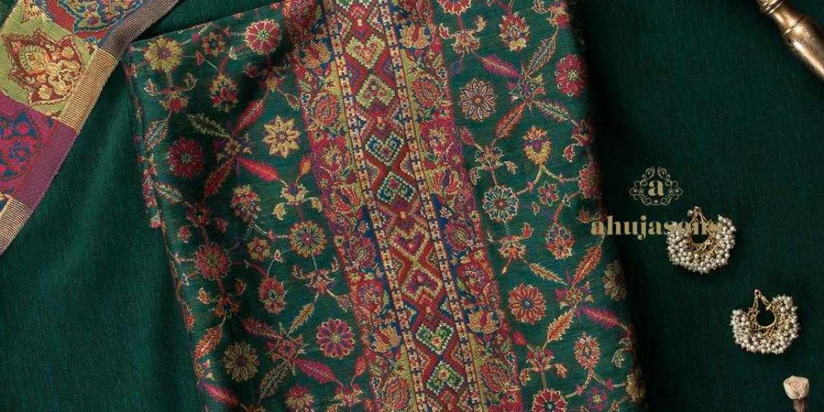 The Benefits of Choosing Silk Suits over Other Fabrics