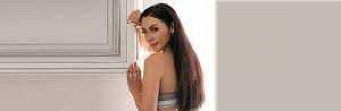 riya grewal Cover Image