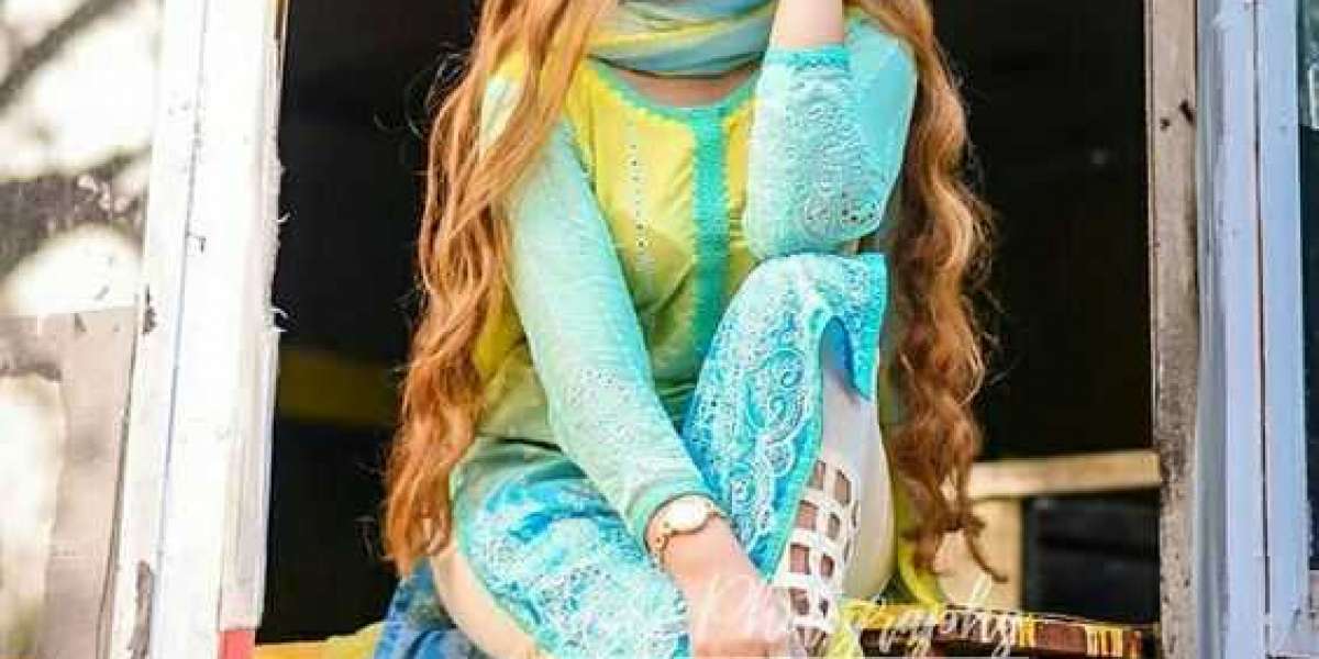 How to find a cheap call girl in Lahore?