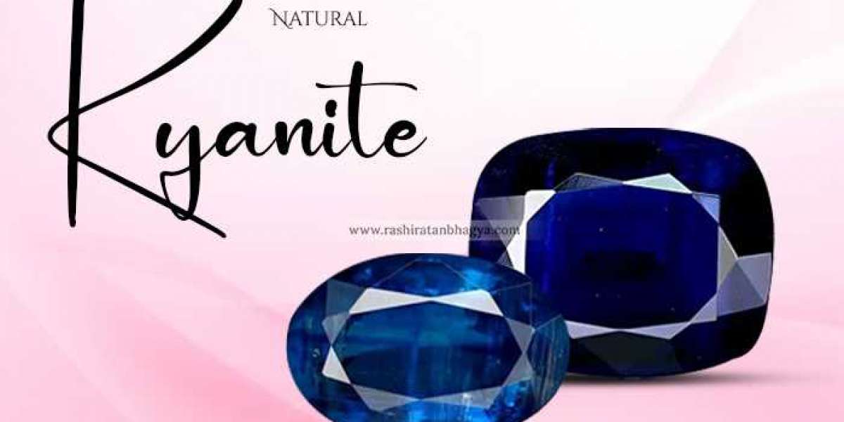 Get Natural Kyanite Stone Online At Valuable Price